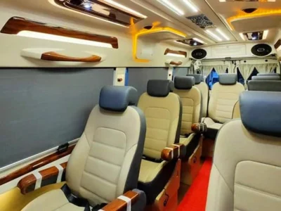 9-seater-tempo